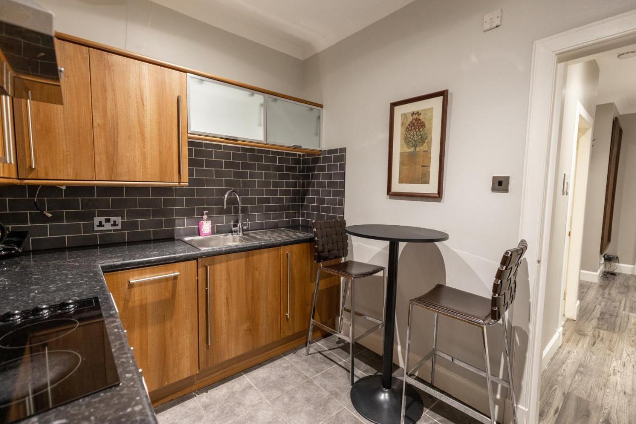 Two Bedroom Apartment Within Walking Distance To City Centre Edinburgh Exterior photo